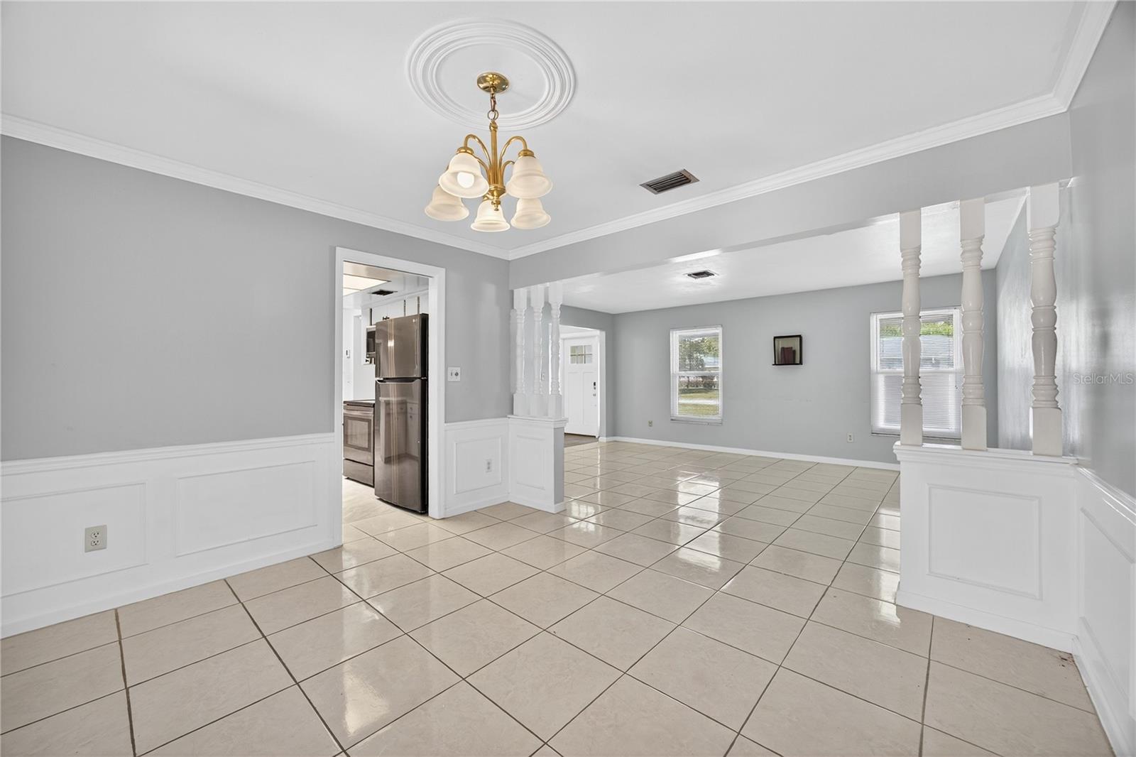 Image 24 of 47 For 2502 Vine Street