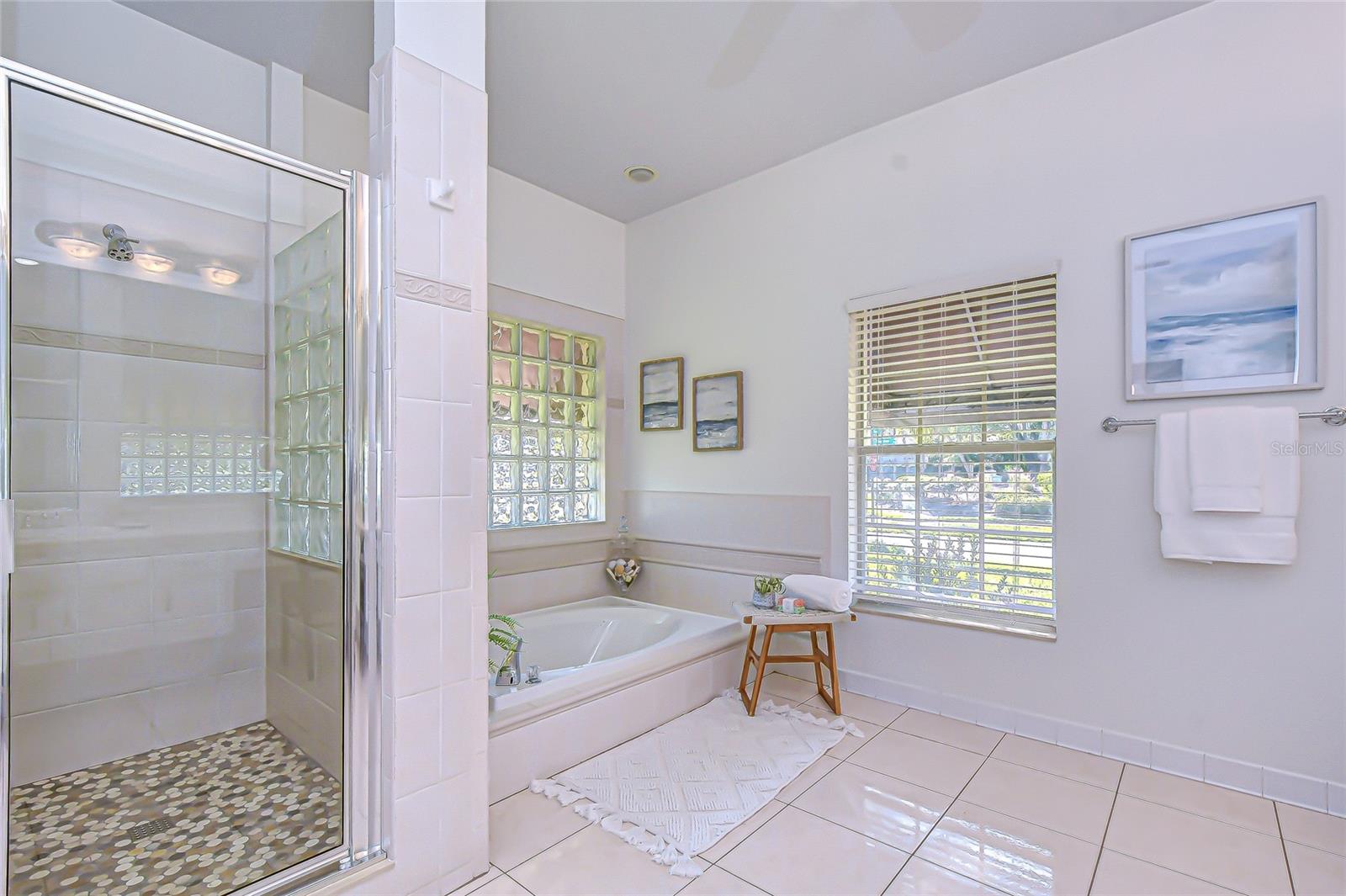 Image 24 of 44 For 14101 Riverstone Drive