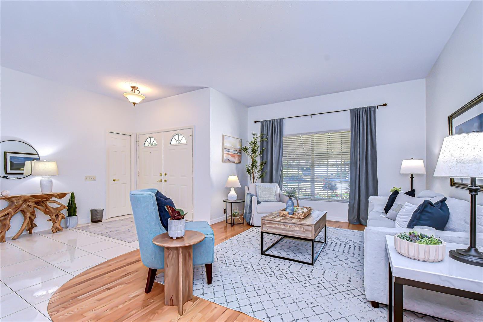 Image 7 of 44 For 14101 Riverstone Drive