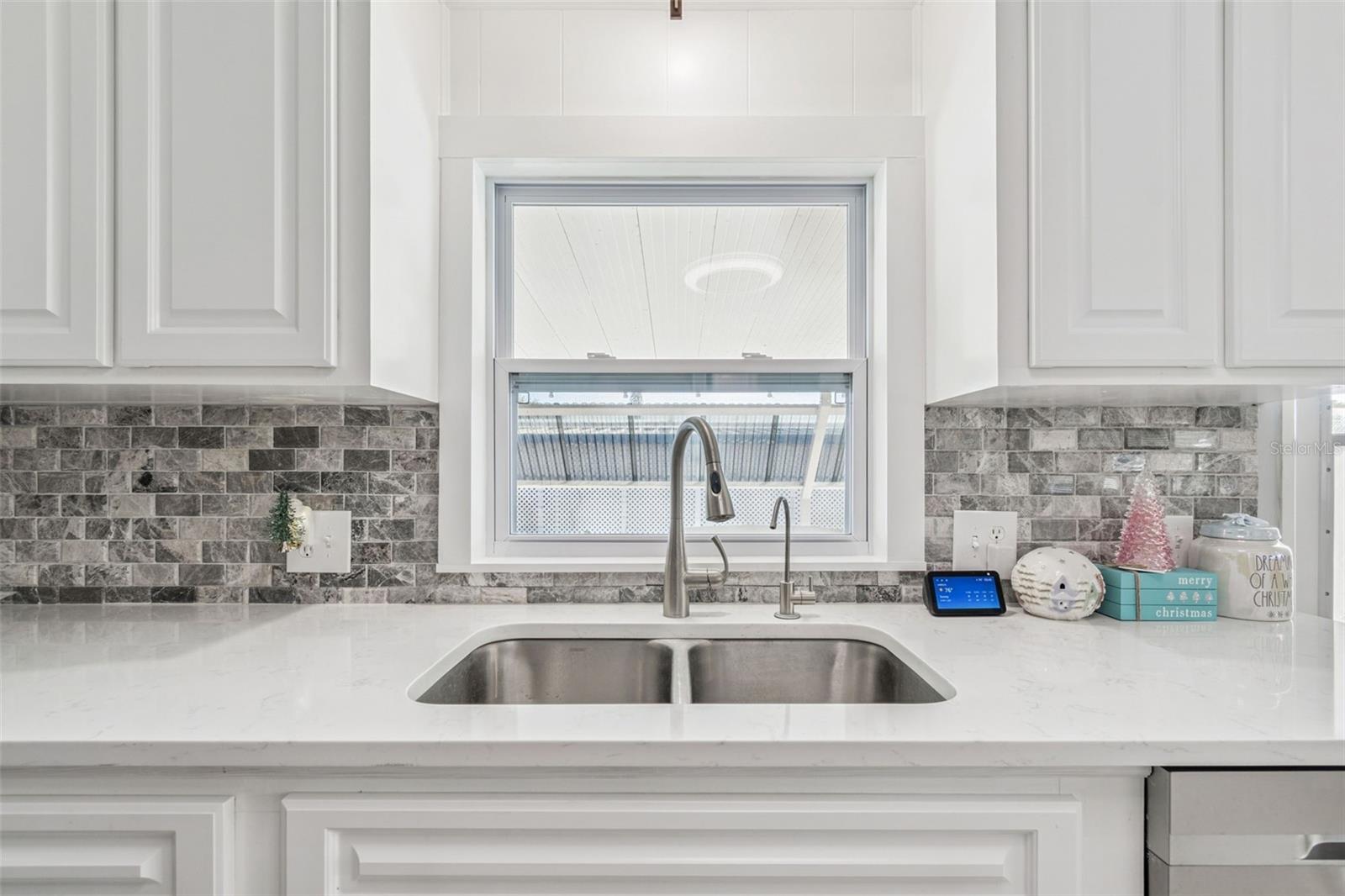 Image 16 of 29 For 261 Sago Palm Street