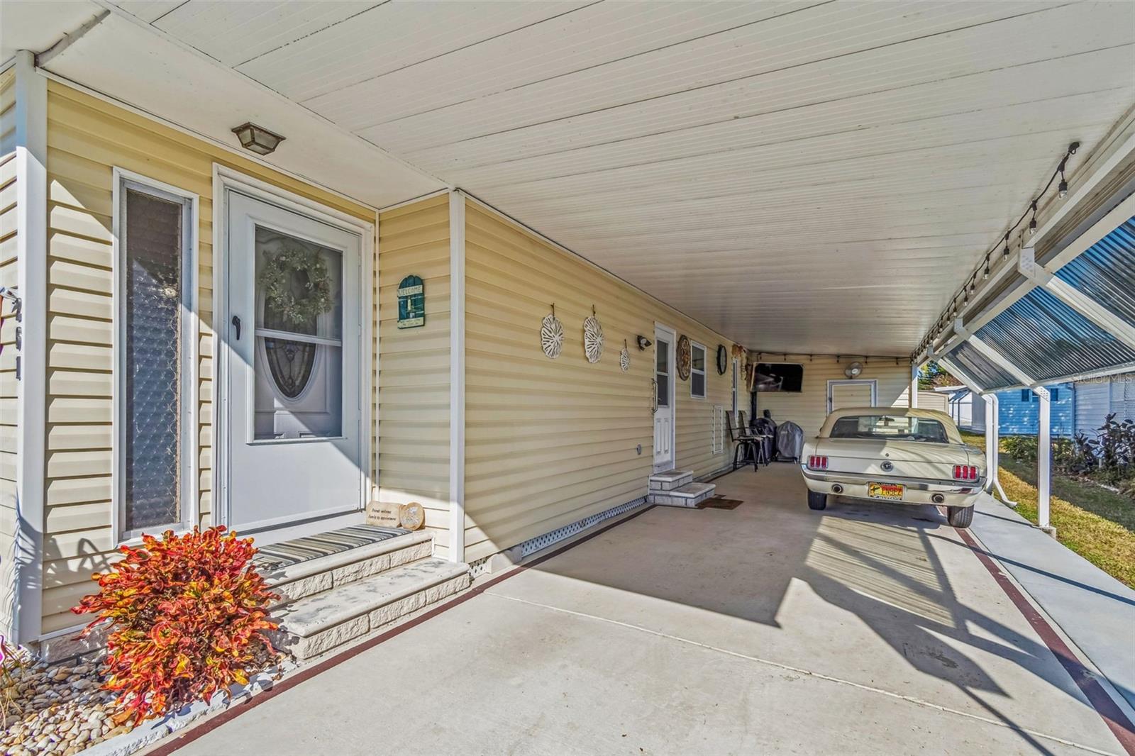 Image 4 of 29 For 261 Sago Palm Street