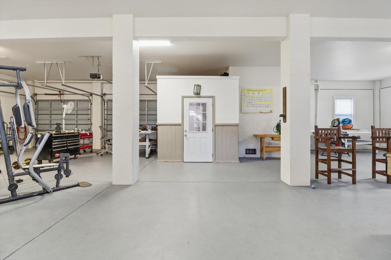 Image 36 of 53 For 5 Palm Drive