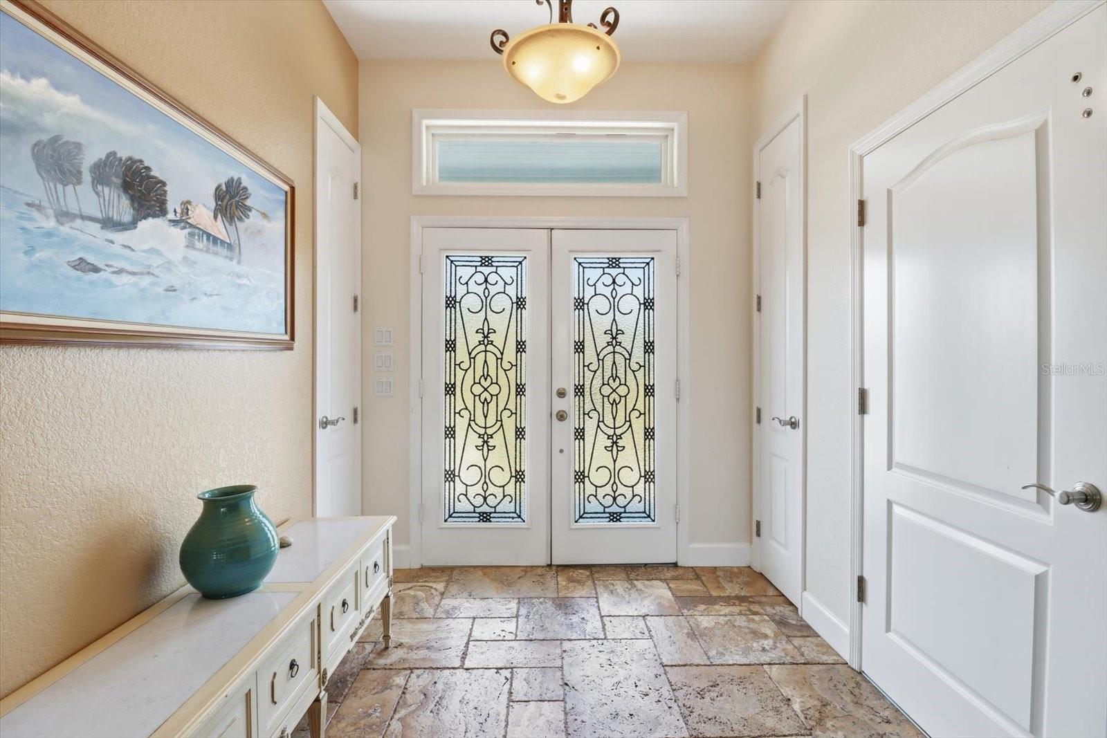 Image 7 of 53 For 5 Palm Drive