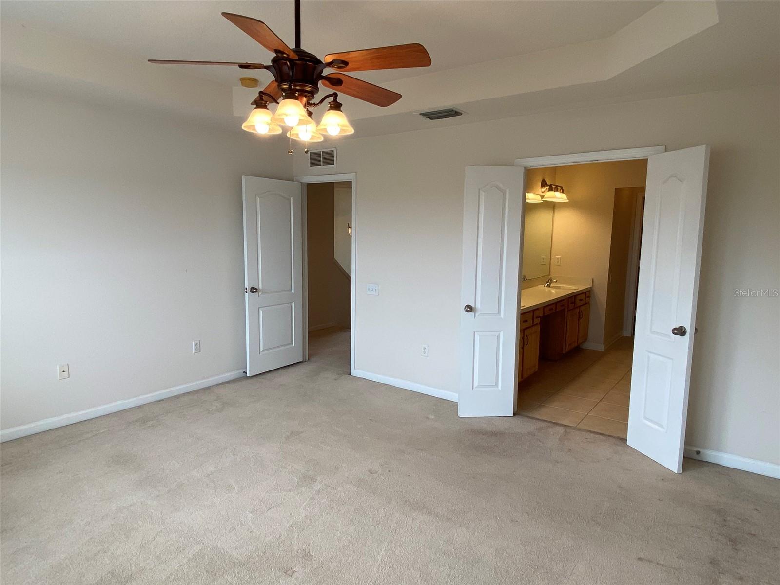 Image 15 of 26 For 4626 Pond Ridge Drive