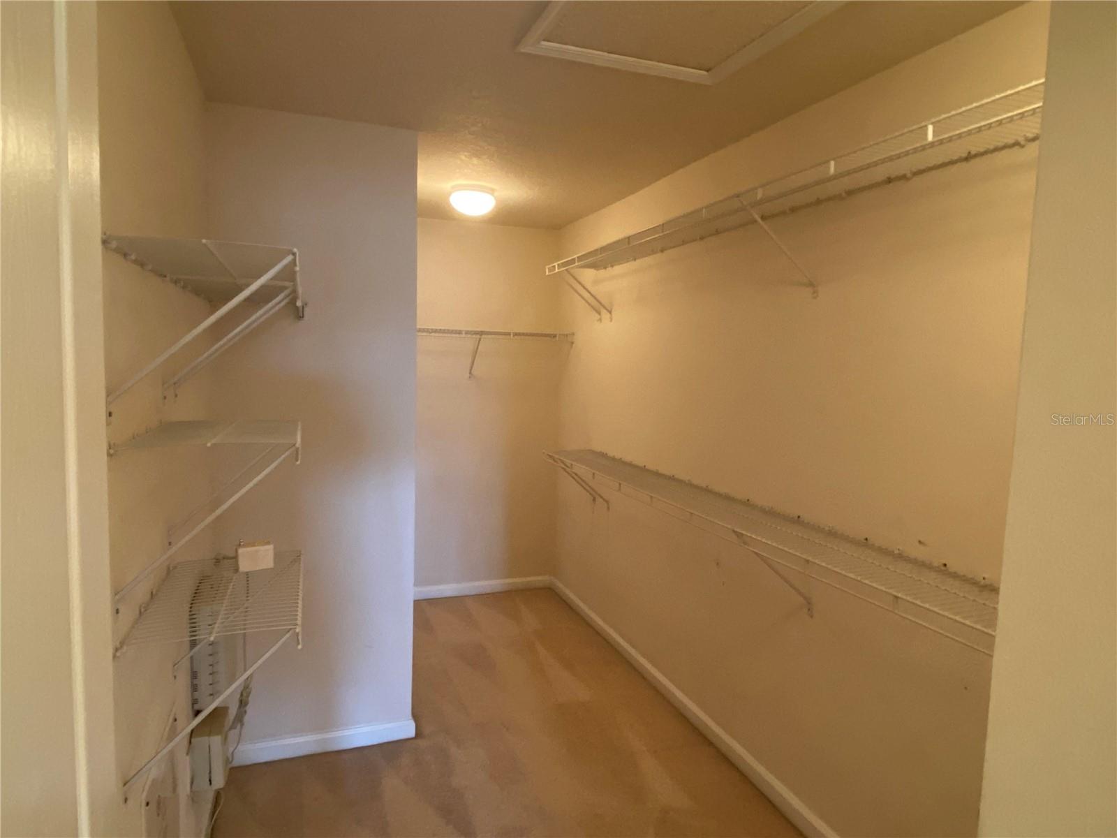 Image 18 of 26 For 4626 Pond Ridge Drive