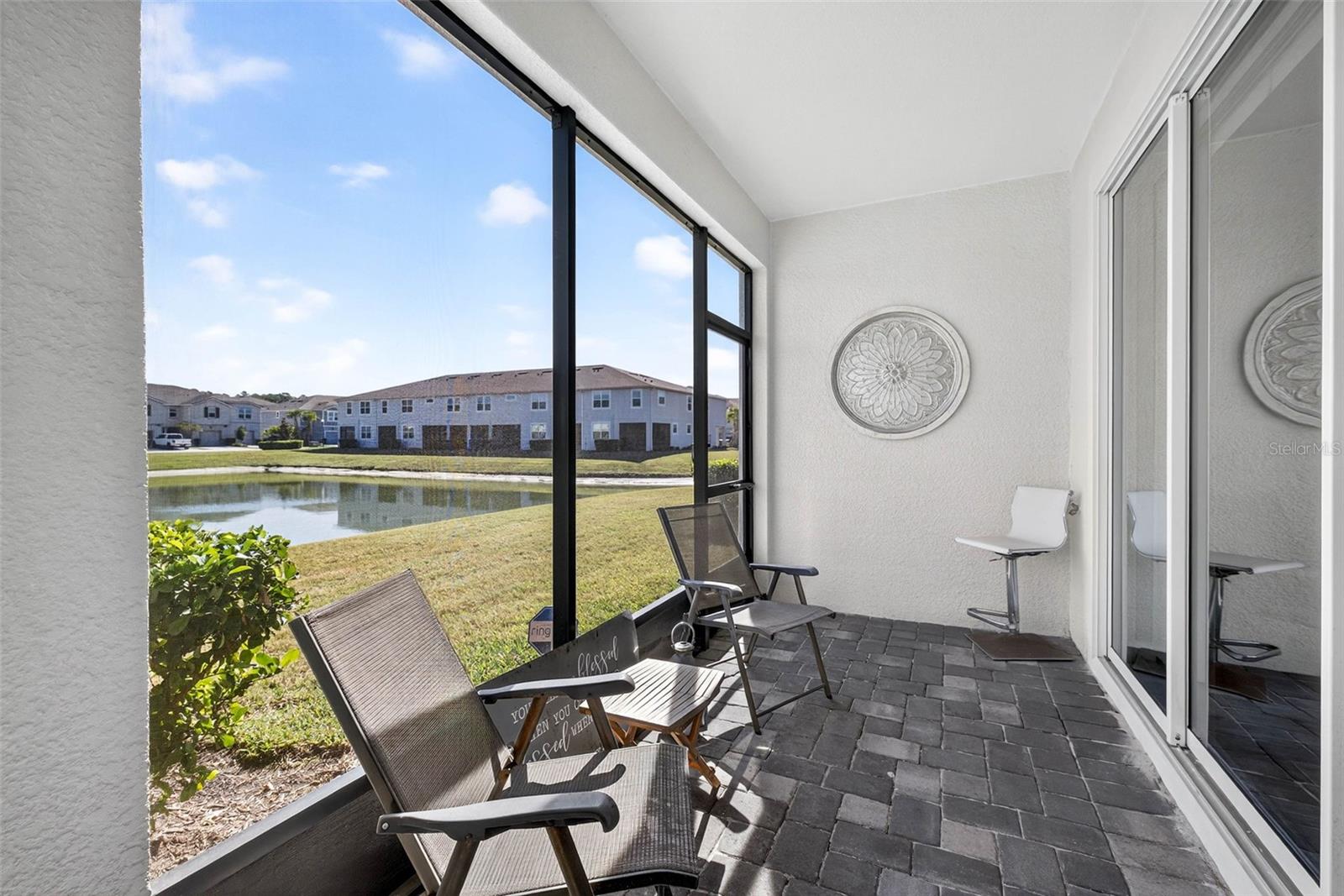 Image 41 of 45 For 25993 Woven Wicker Bend