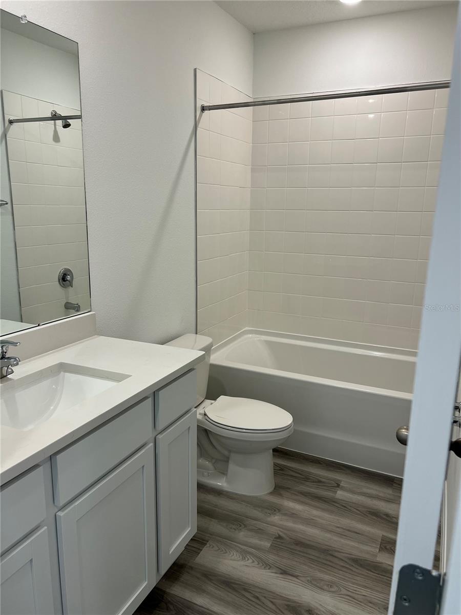 Image 10 of 12 For 17485 Spanish Oak Loop