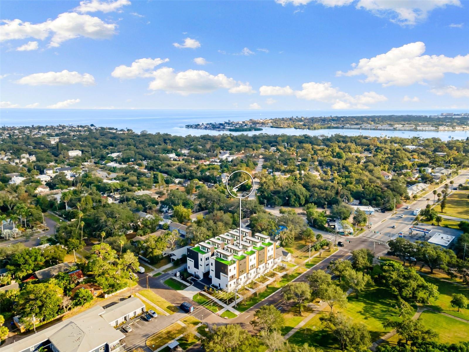 Listing photo id 51 for 2108 4th Street S