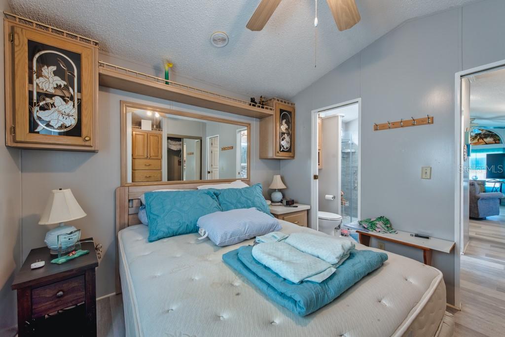 Image 11 of 36 For 38130 Mcdonald Street 40