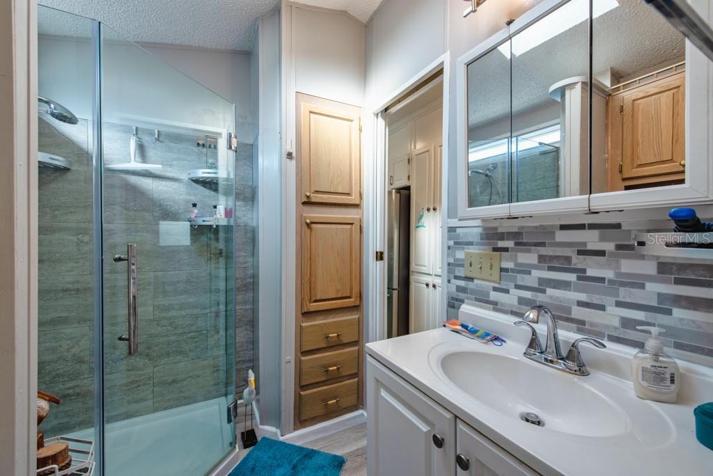 Image 12 of 36 For 38130 Mcdonald Street 40