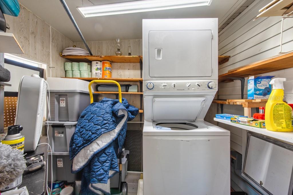 Image 16 of 36 For 38130 Mcdonald Street 40