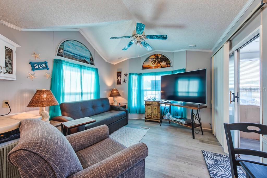 Image 6 of 36 For 38130 Mcdonald Street 40