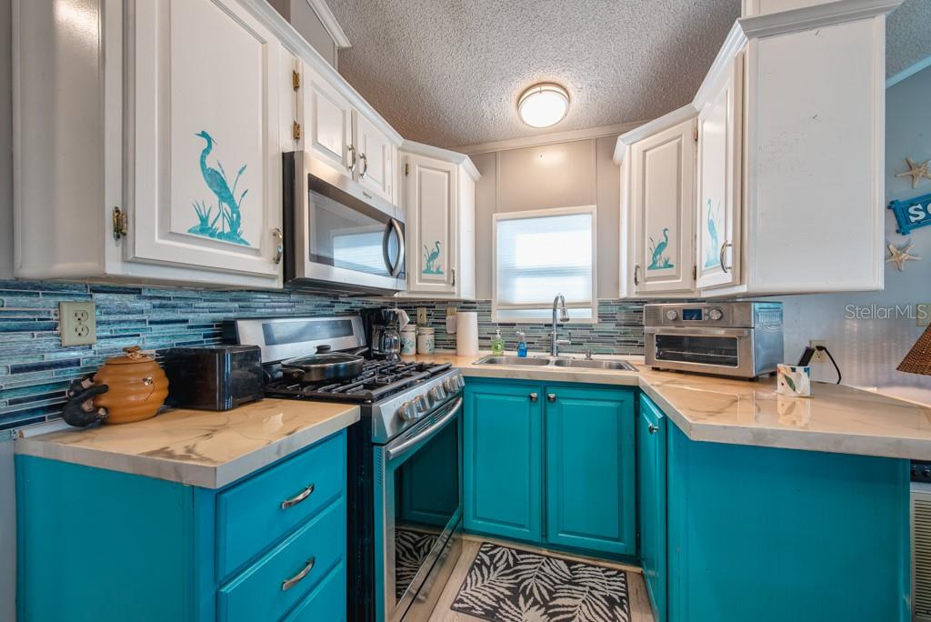 Image 8 of 36 For 38130 Mcdonald Street 40