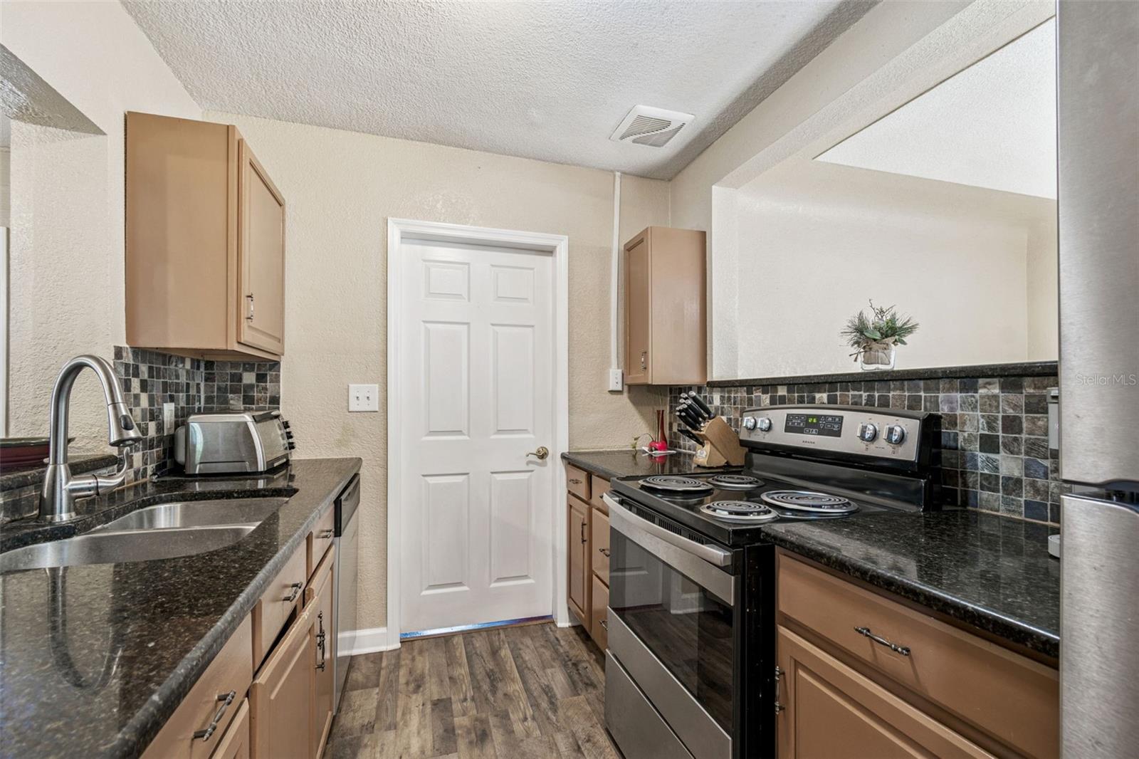 Image 11 of 28 For 3125 31st Avenue N