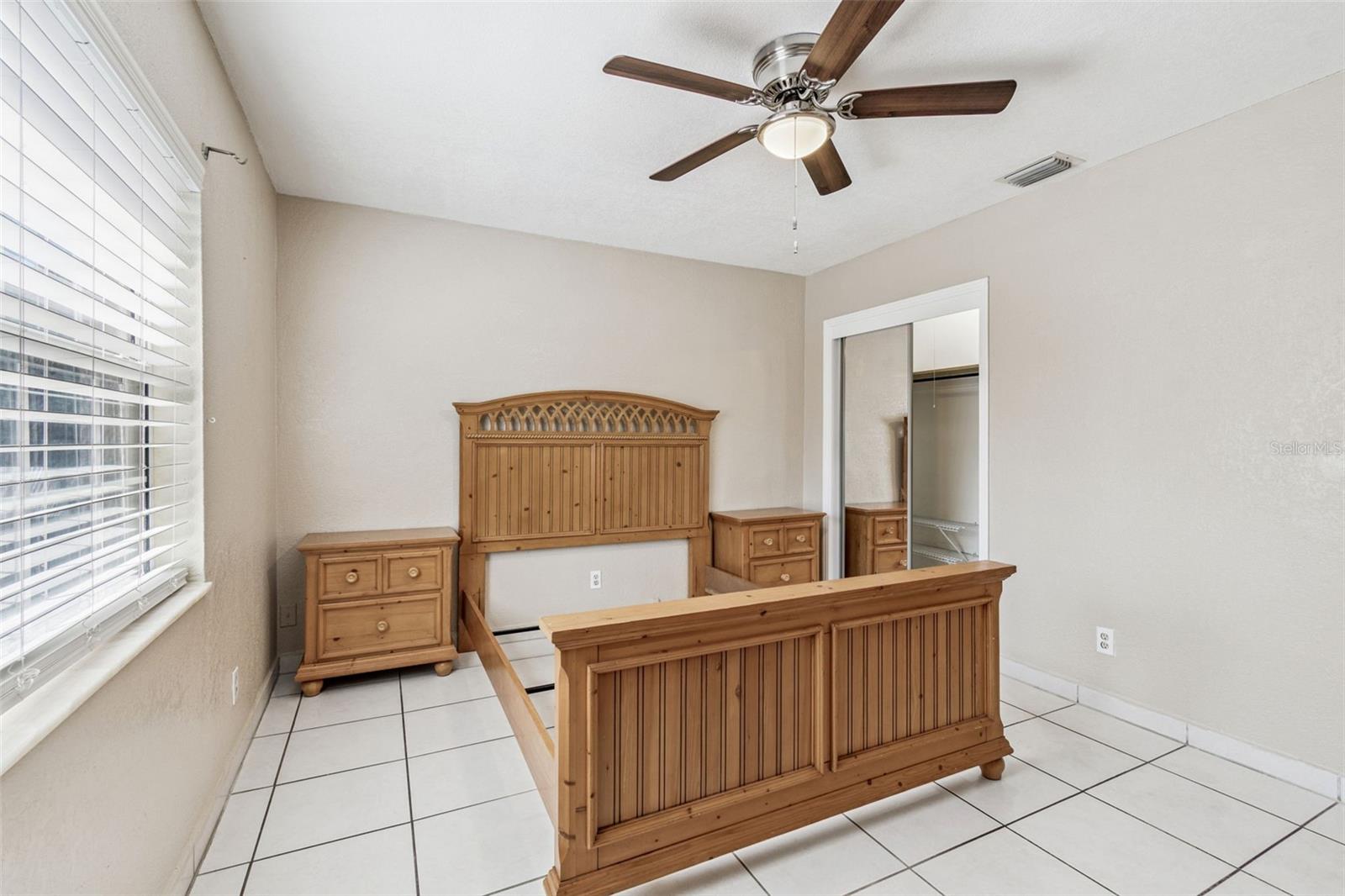 Image 13 of 28 For 3125 31st Avenue N