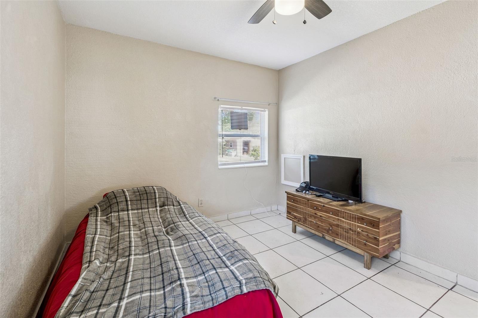 Image 17 of 28 For 3125 31st Avenue N