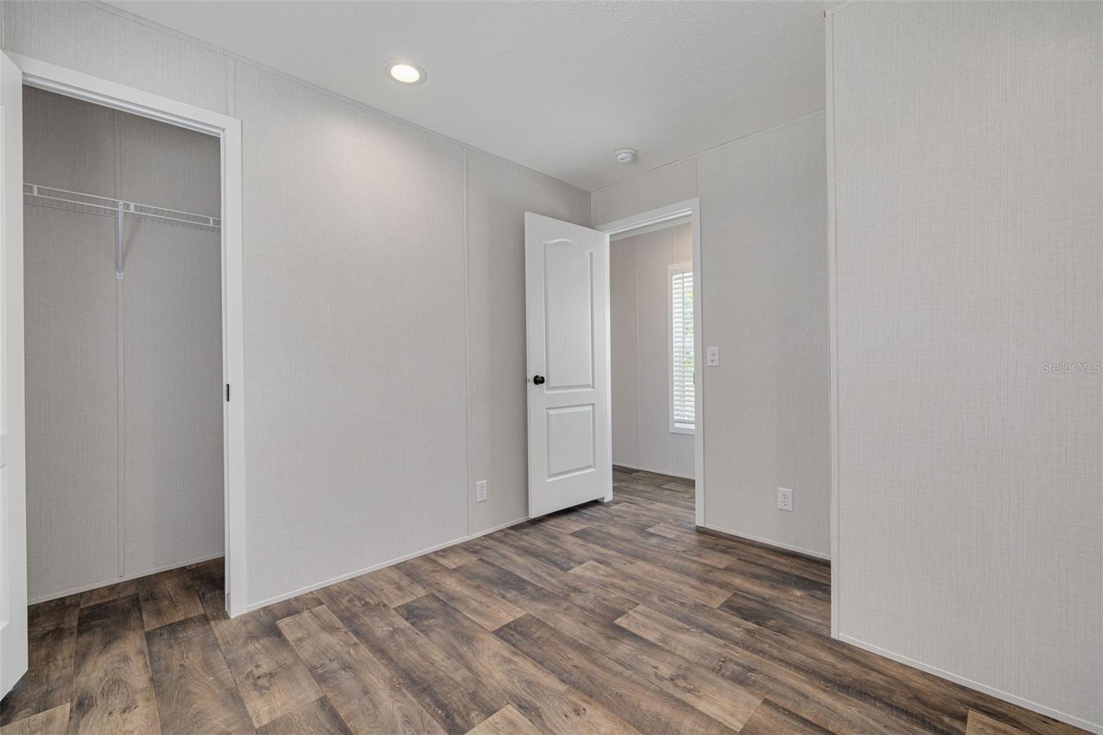 Image 15 of 34 For 10617 Denton Avenue