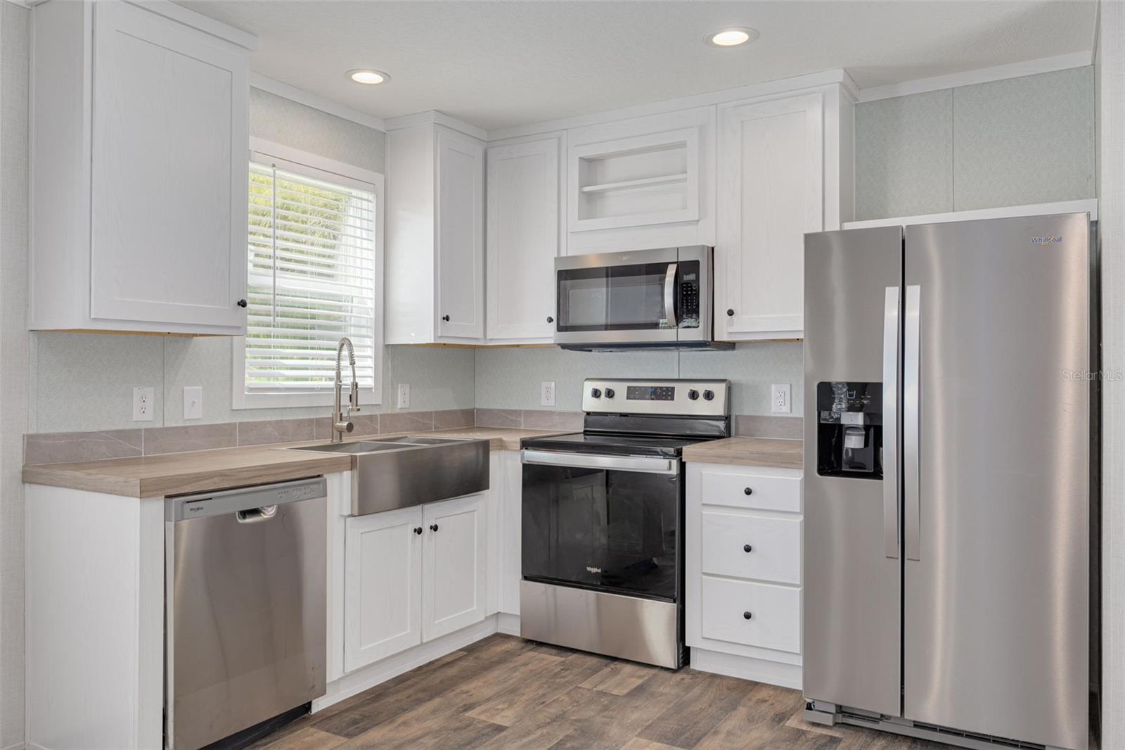 Image 3 of 34 For 10617 Denton Avenue