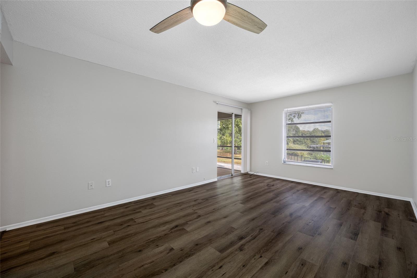 Image 10 of 20 For 600 Betty Lane 9