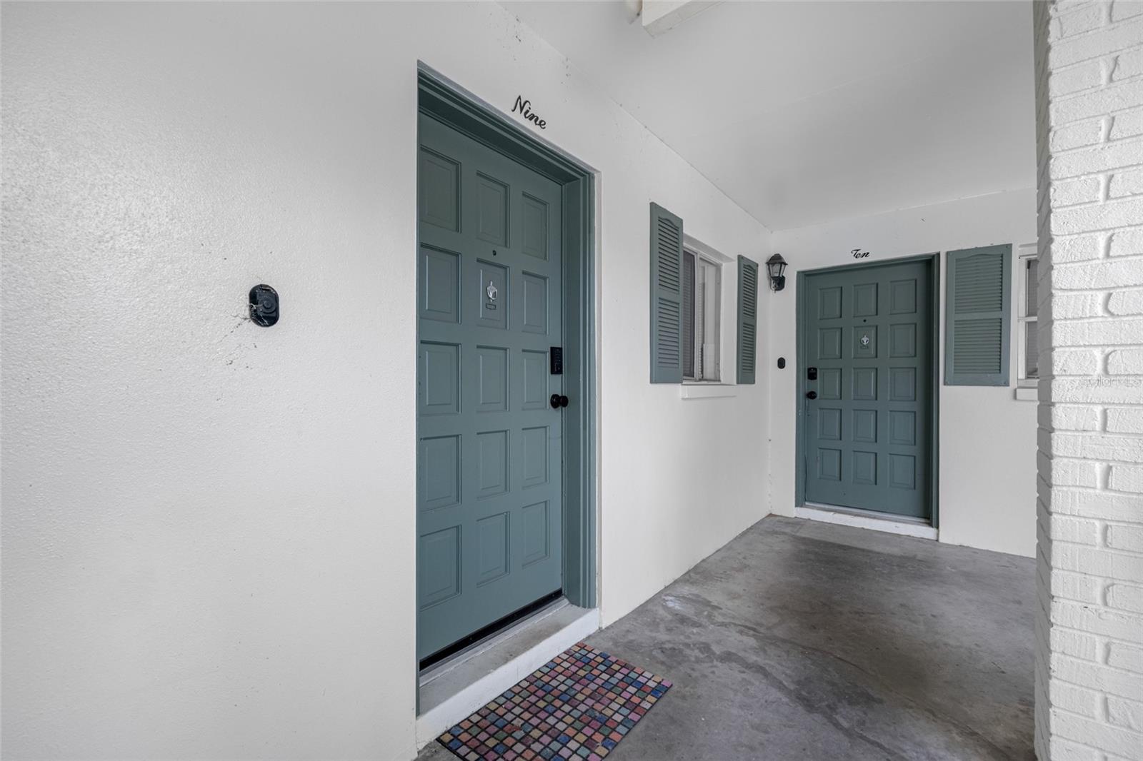 Image 18 of 20 For 600 Betty Lane 9