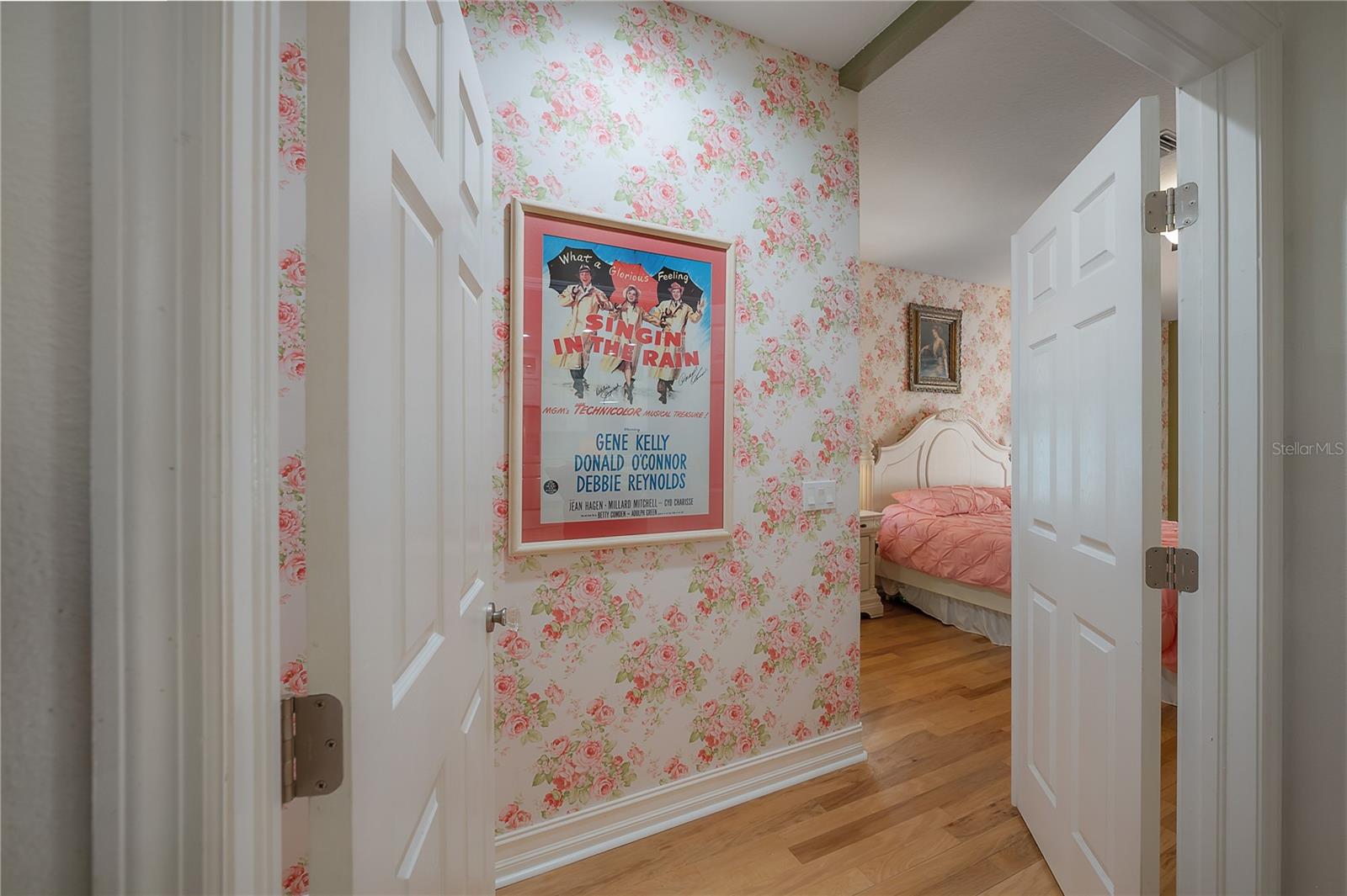 Image 19 of 61 For 12108 Riverhills Drive