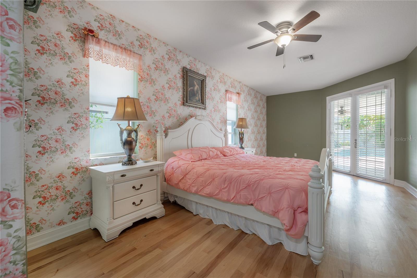 Image 20 of 61 For 12108 Riverhills Drive