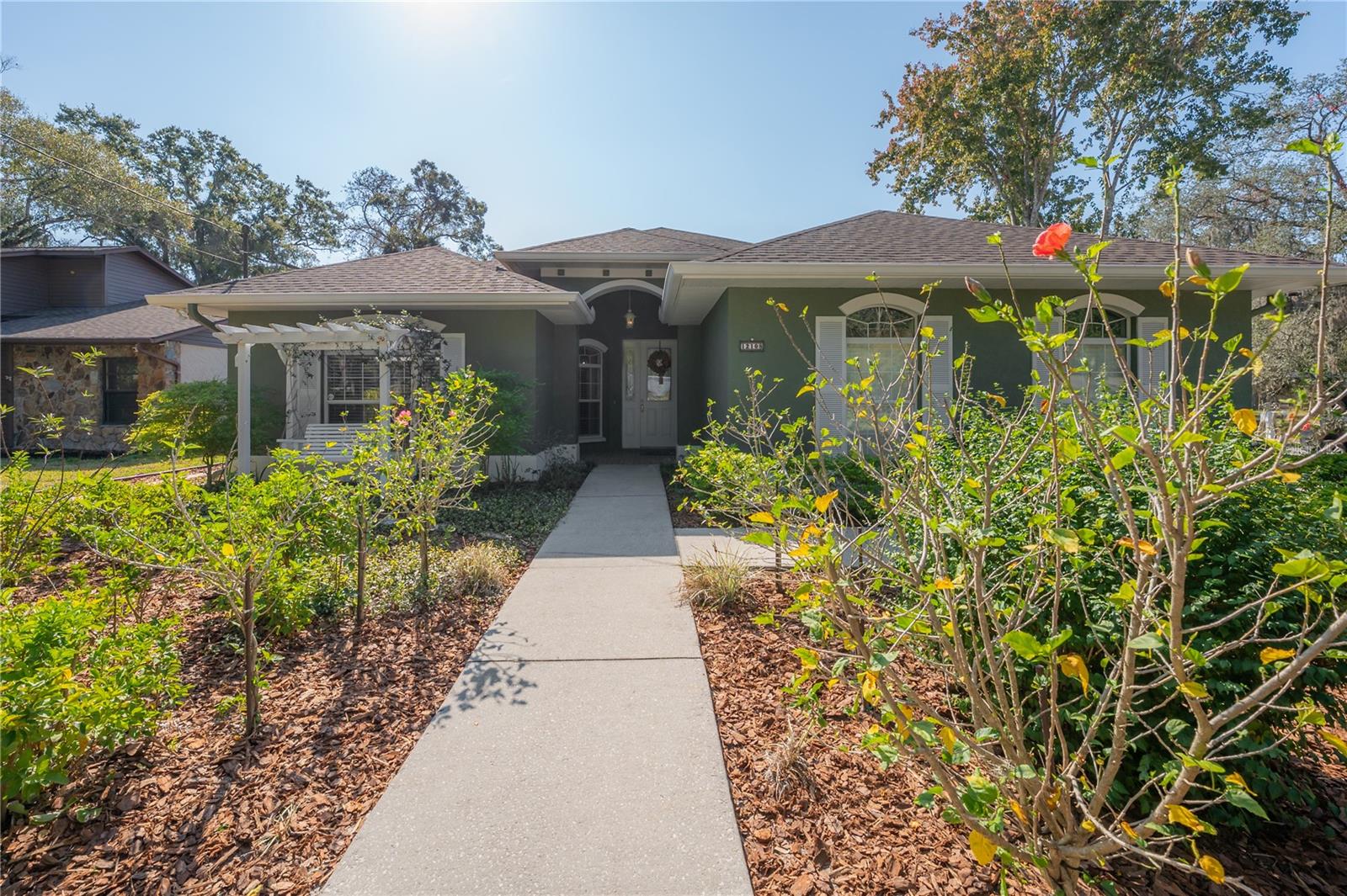 Image 53 of 61 For 12108 Riverhills Drive