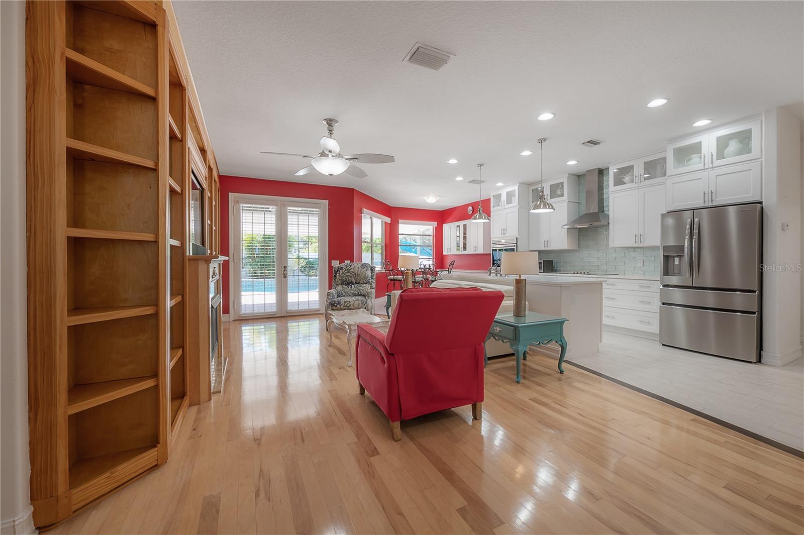 Image 6 of 61 For 12108 Riverhills Drive