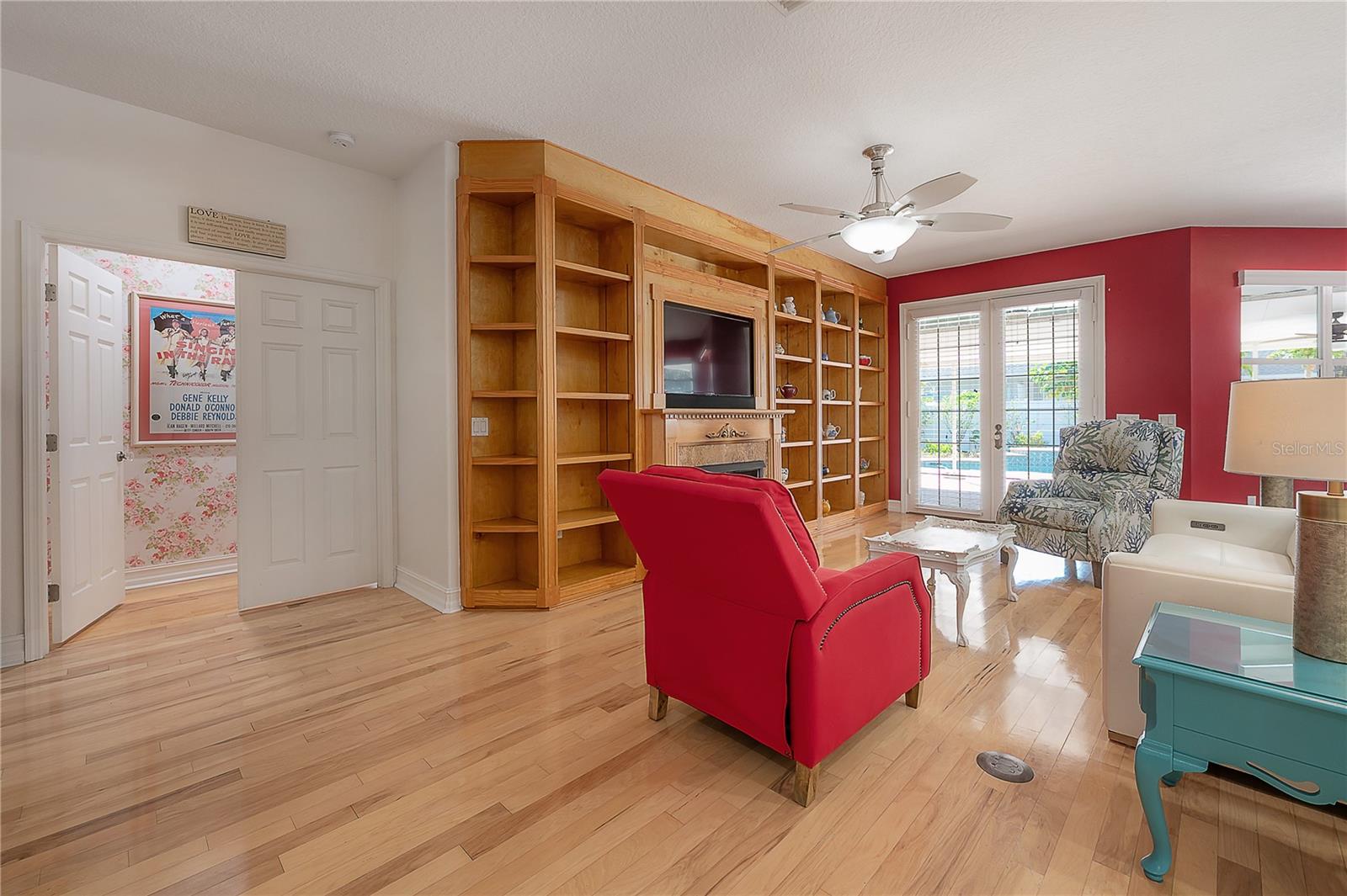 Image 7 of 61 For 12108 Riverhills Drive