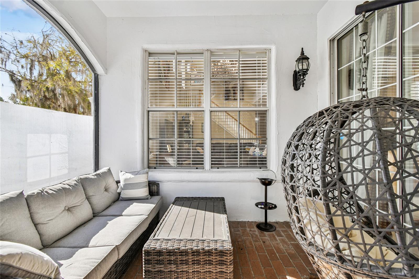 Image 22 of 52 For 11601 Highbury Way