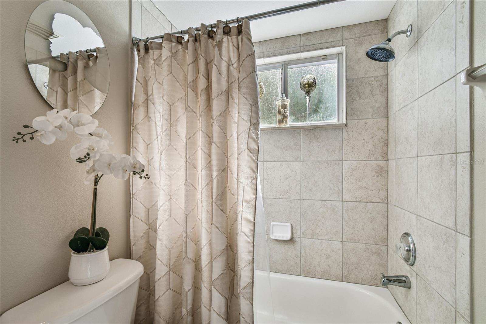 Image 8 of 52 For 11601 Highbury Way