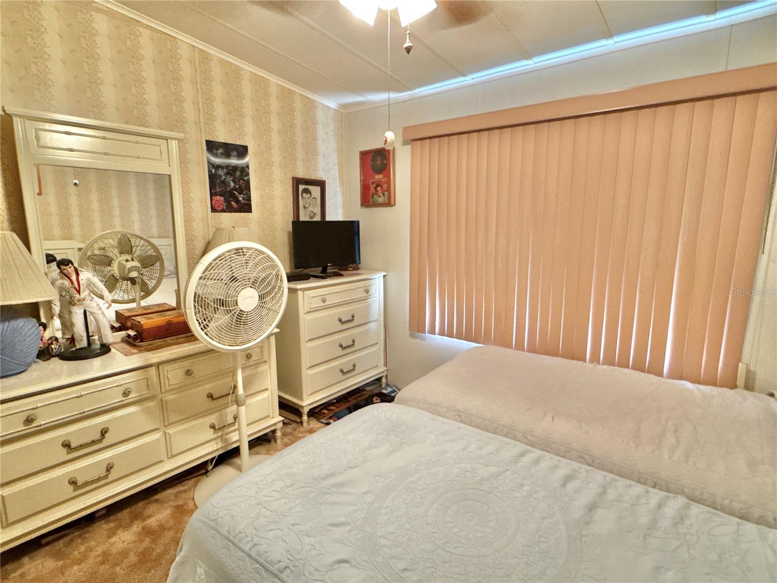 Image 21 of 26 For 6821 Americana Drive Ne 106
