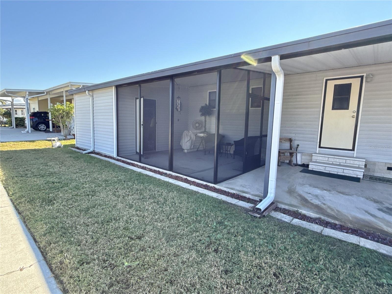 Image 4 of 26 For 6821 Americana Drive Ne 106