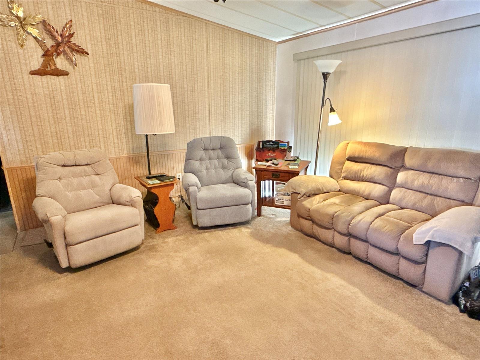 Image 8 of 26 For 6821 Americana Drive Ne 106