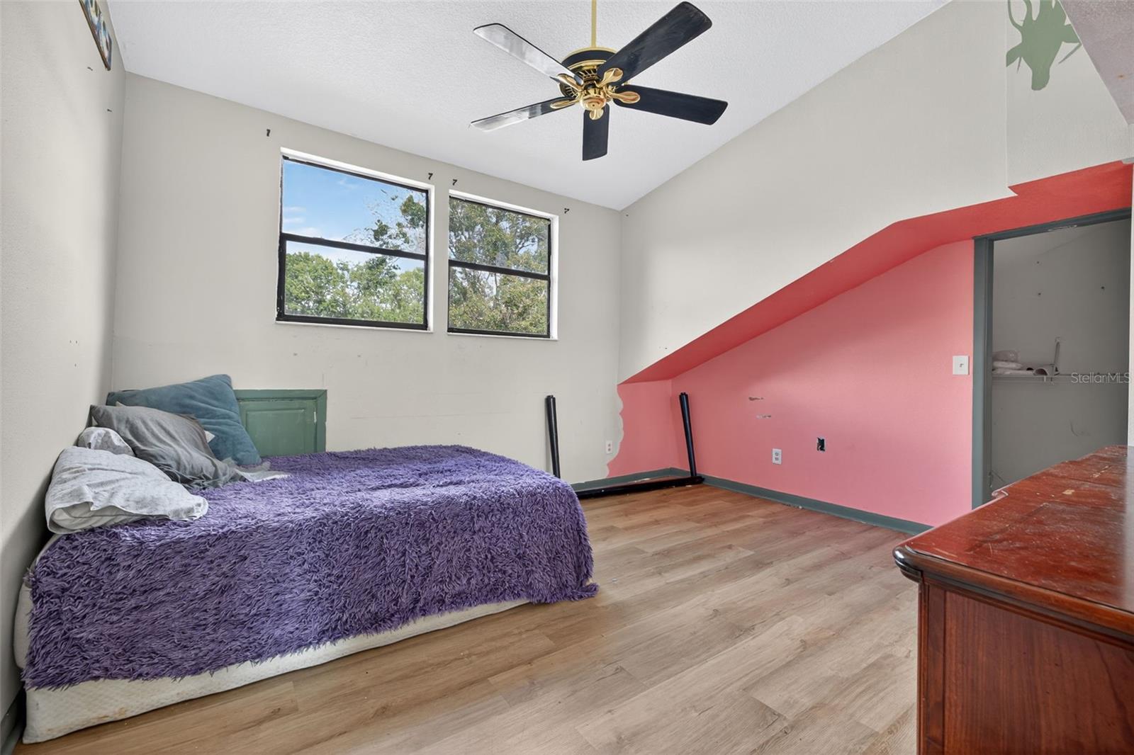 Image 29 of 33 For 15413 Brushwood Drive