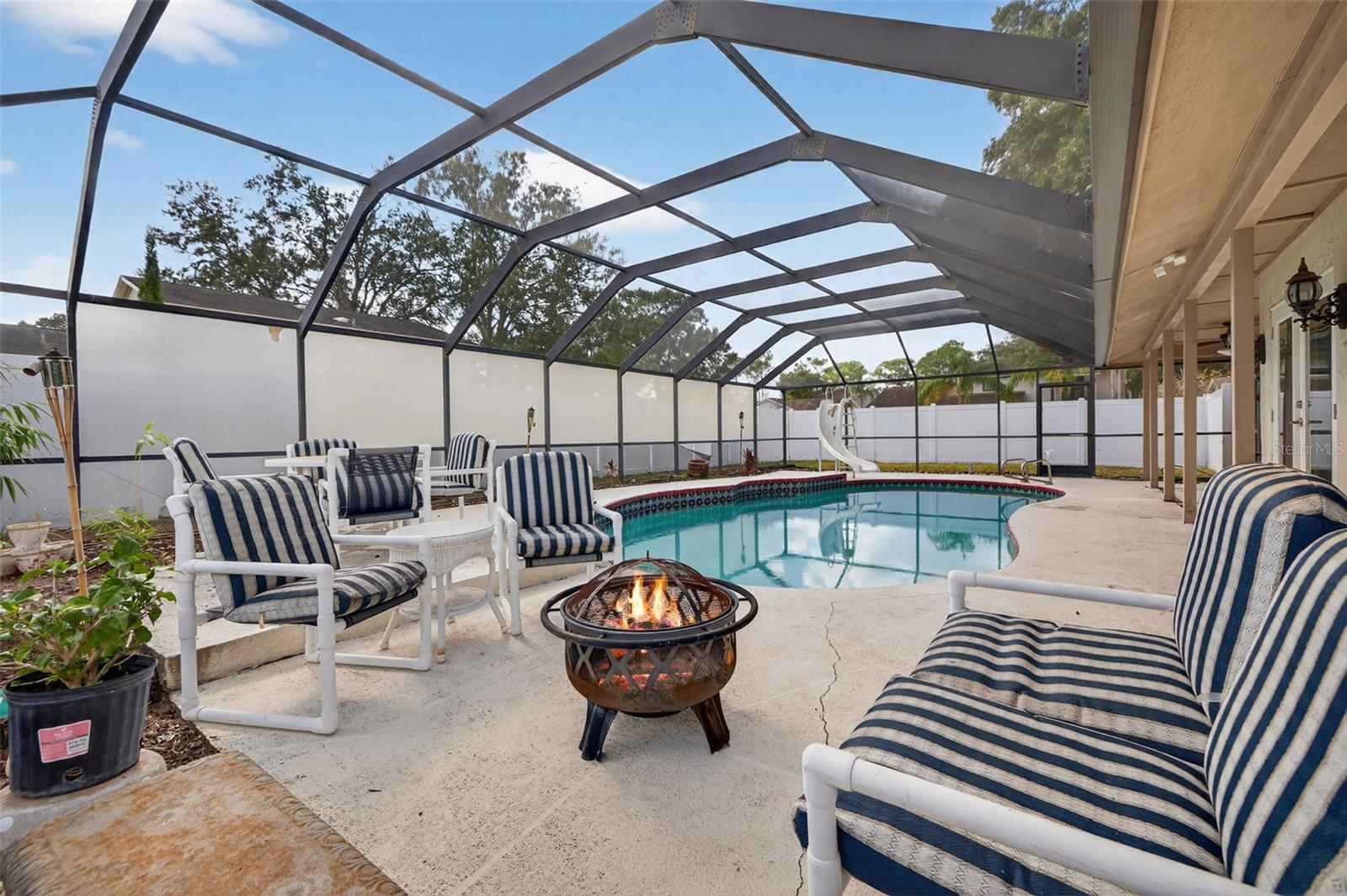 Image 30 of 33 For 15413 Brushwood Drive