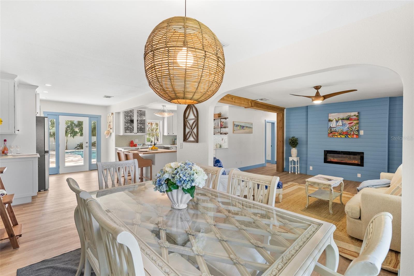 Image 11 of 95 For 759 Lantana Avenue