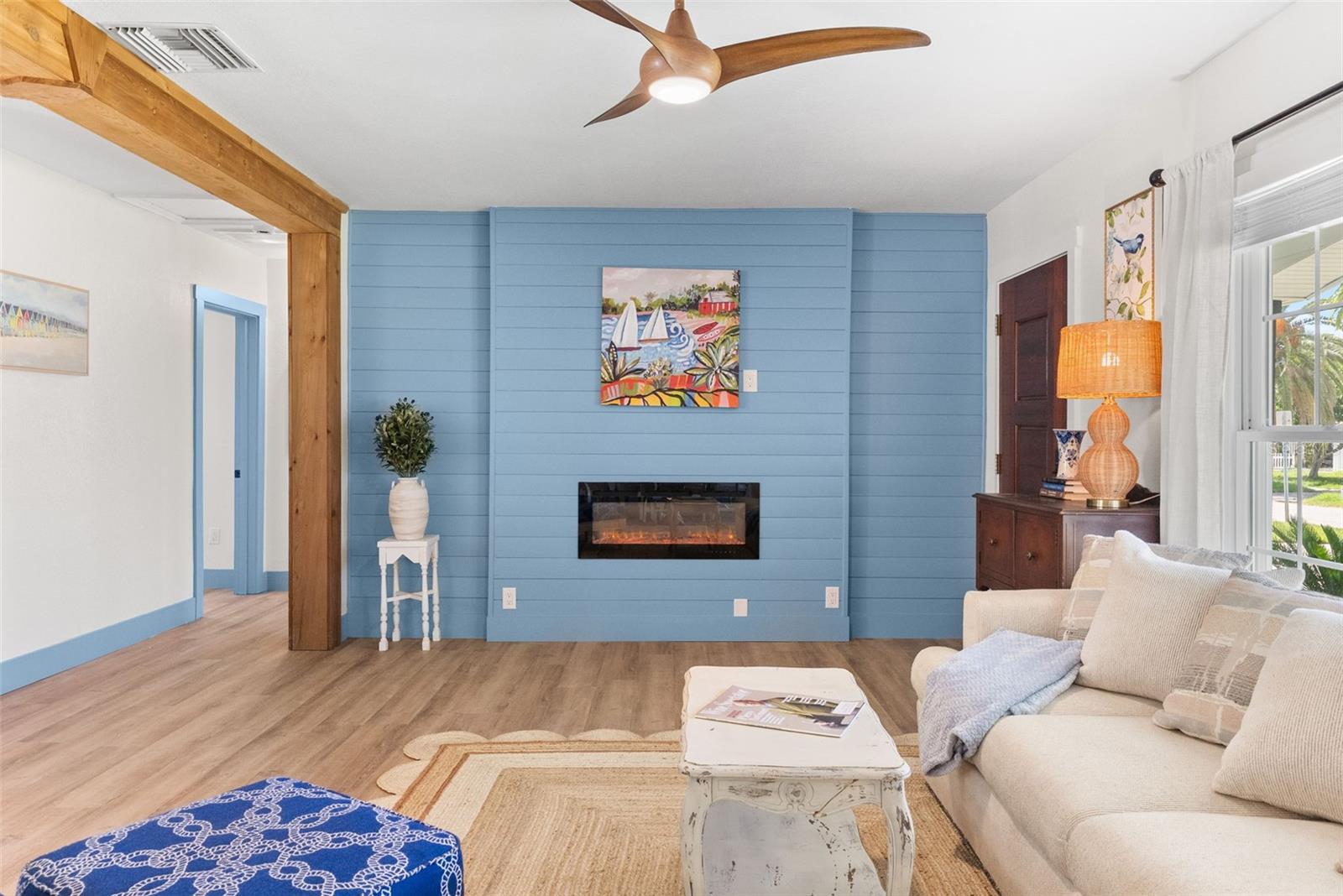 Image 12 of 95 For 759 Lantana Avenue