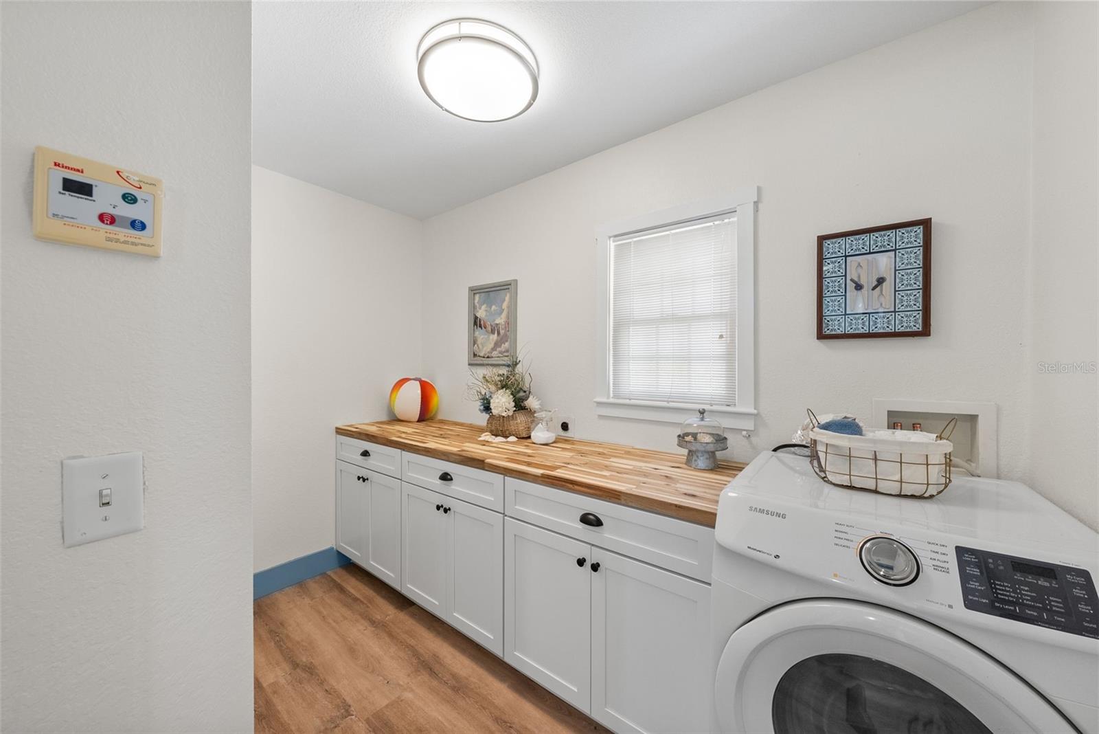 Image 24 of 95 For 759 Lantana Avenue