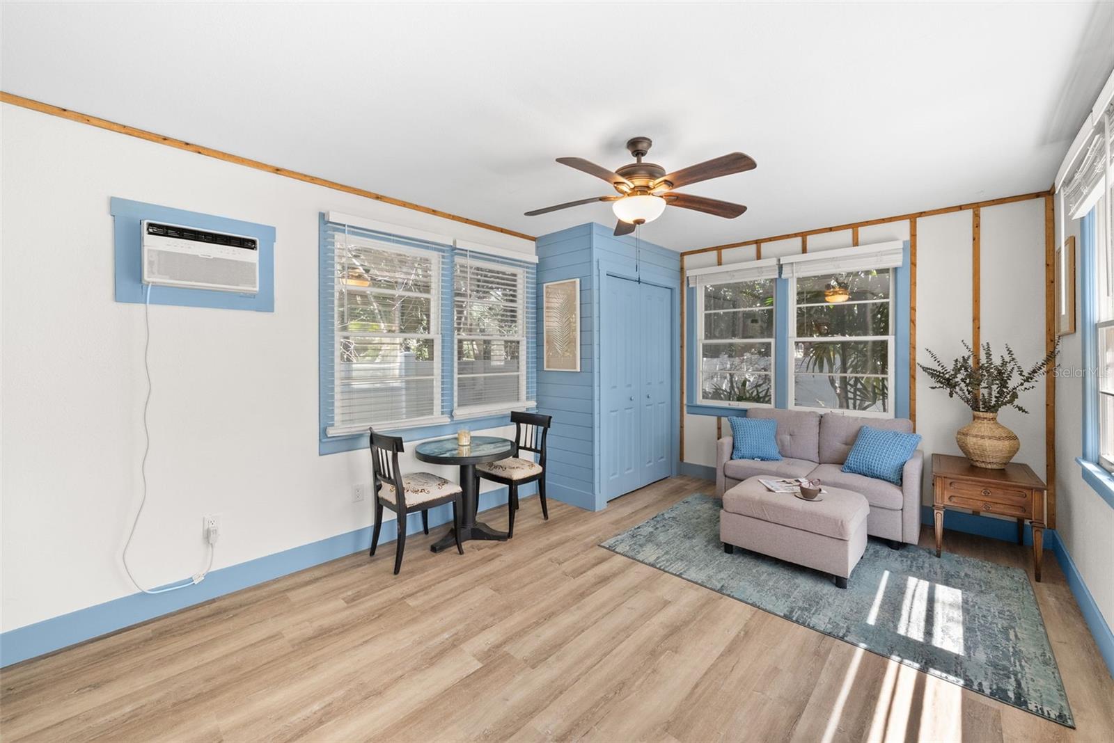 Image 55 of 95 For 759 Lantana Avenue