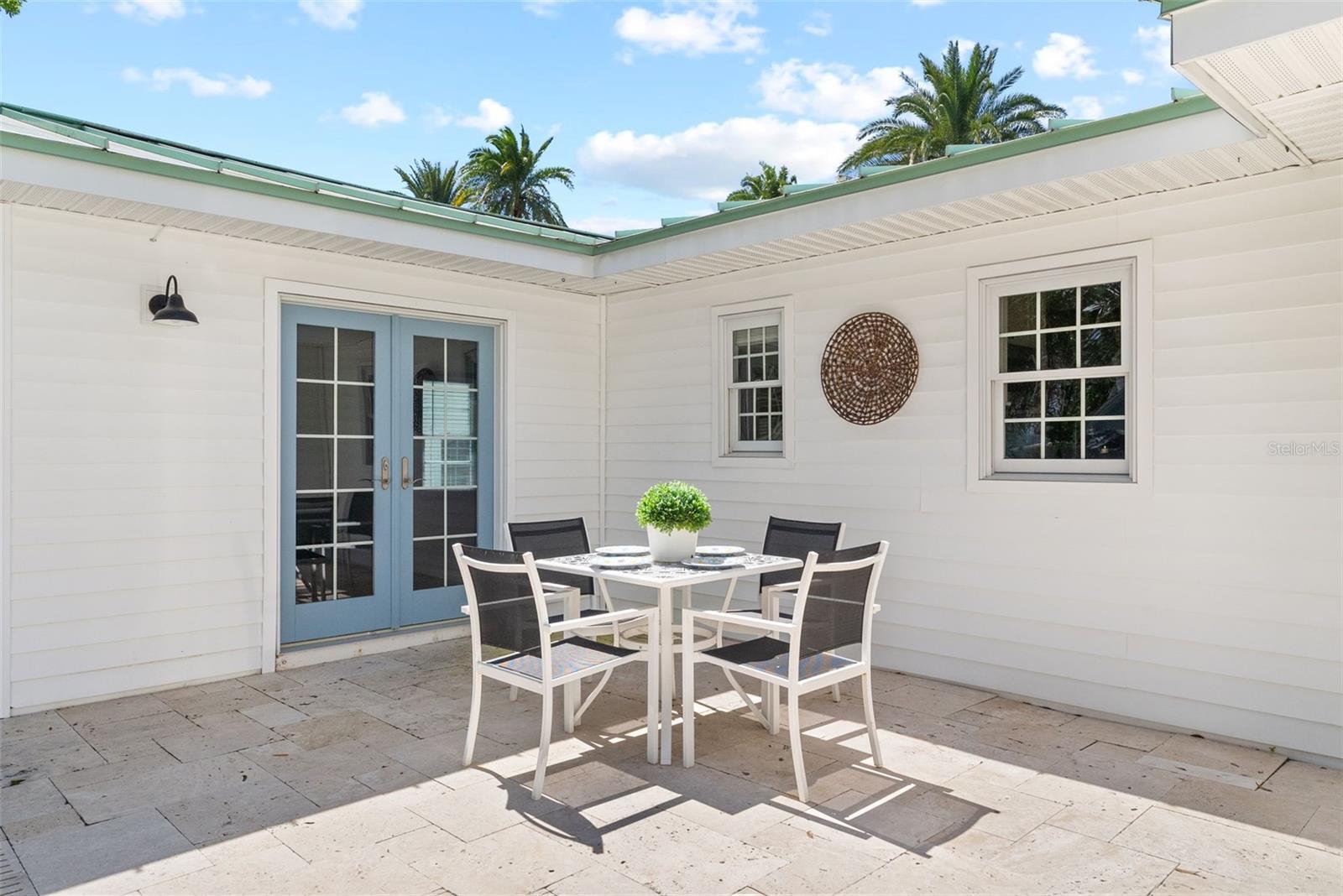 Image 70 of 95 For 759 Lantana Avenue