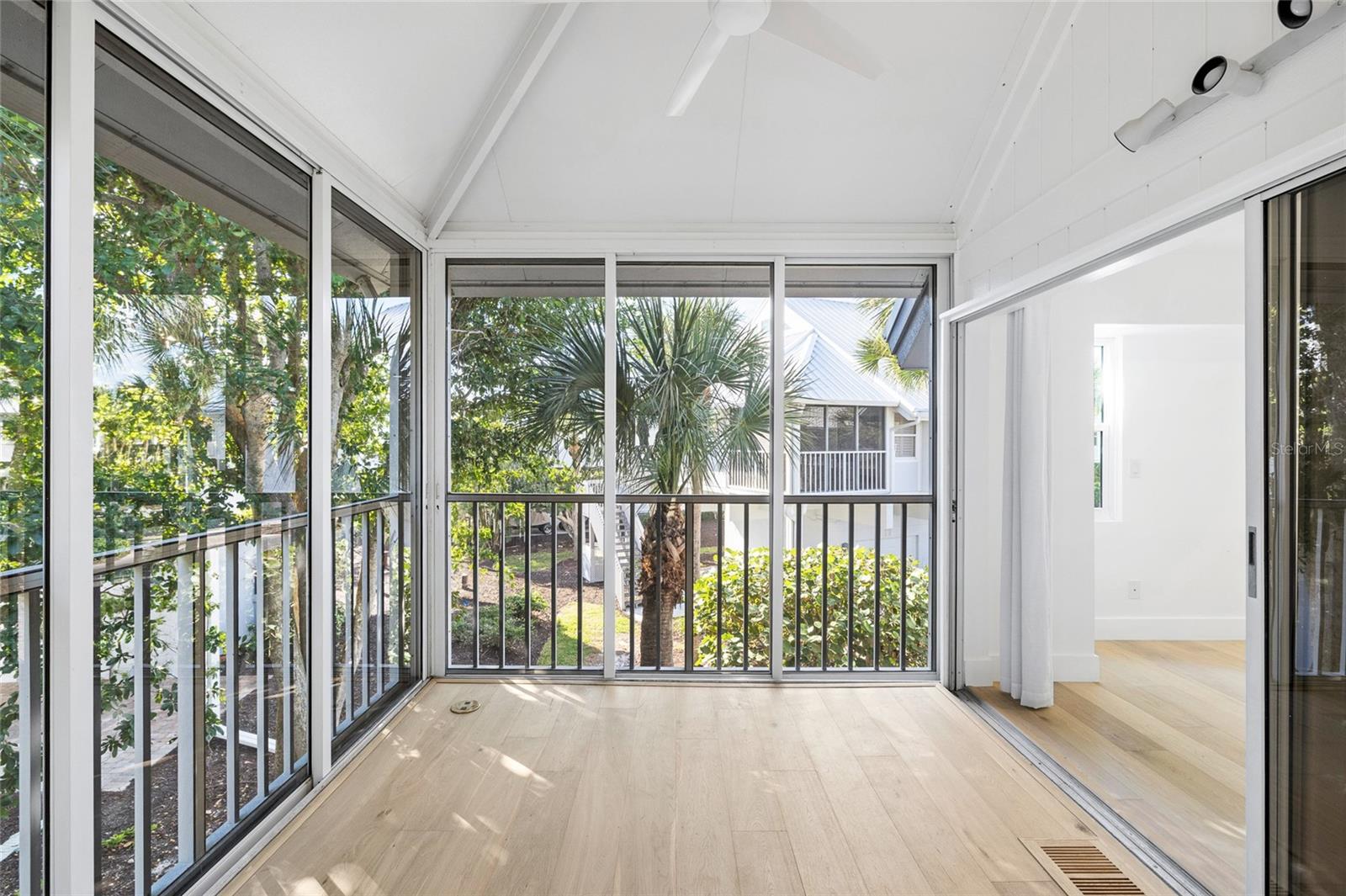 Image 20 of 45 For 5000 Gasparilla Road Vh20