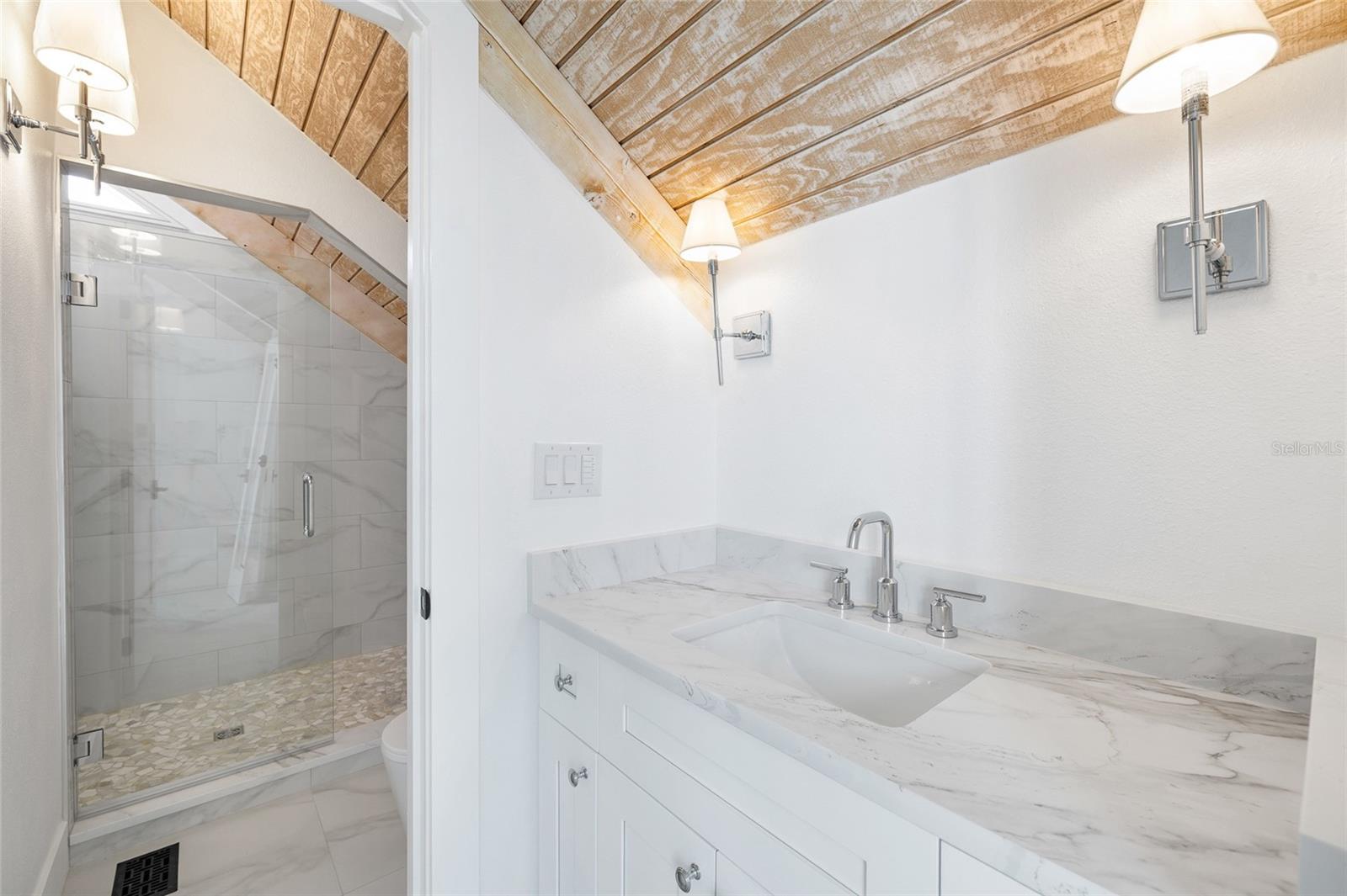 Image 37 of 45 For 5000 Gasparilla Road Vh20