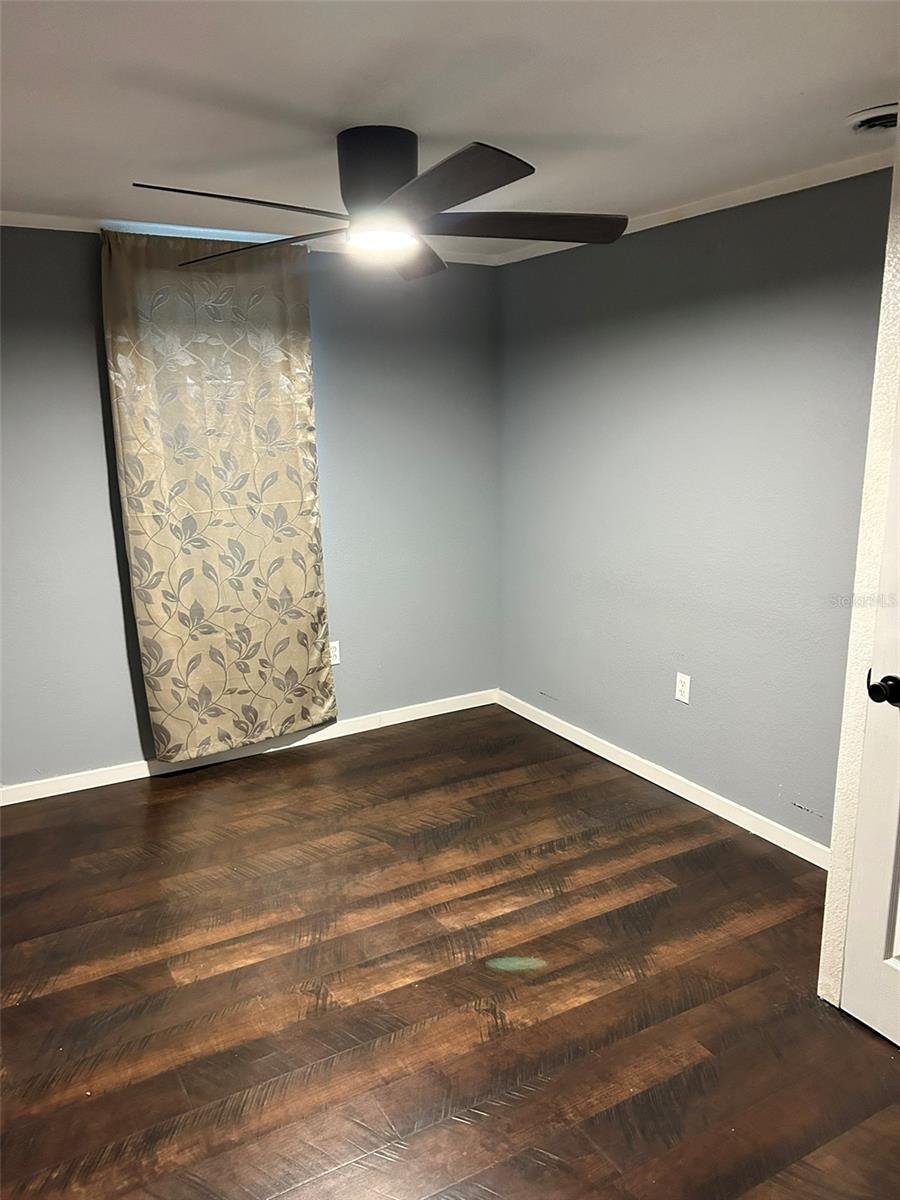 Image 5 of 14 For 6622 Hinote Street