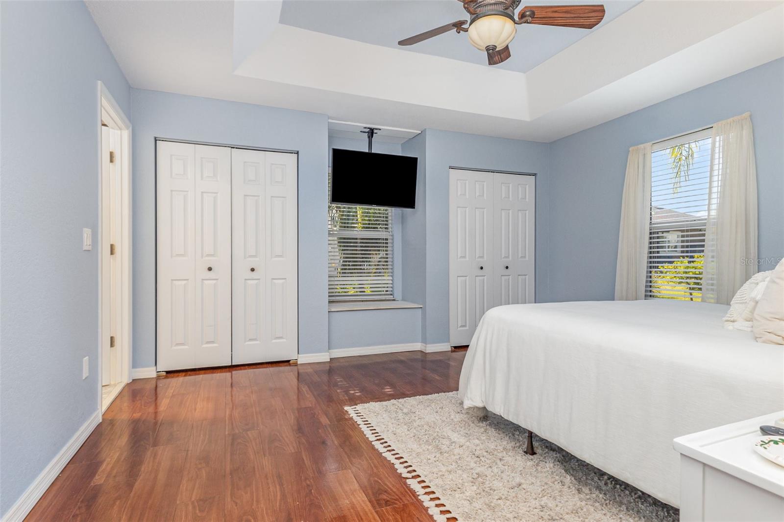 Image 20 of 34 For 751 Meandering Way