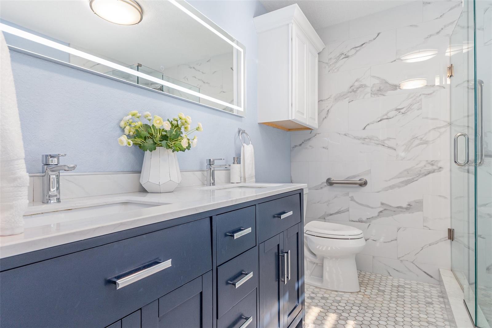 Image 22 of 34 For 751 Meandering Way