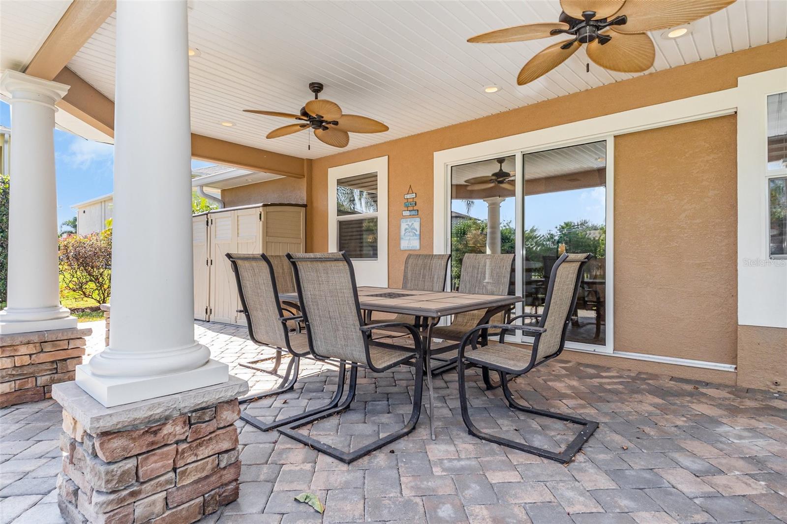 Image 26 of 34 For 751 Meandering Way