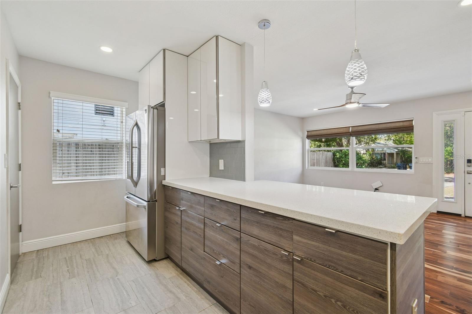 Image 22 of 71 For 1207 Crawford Street