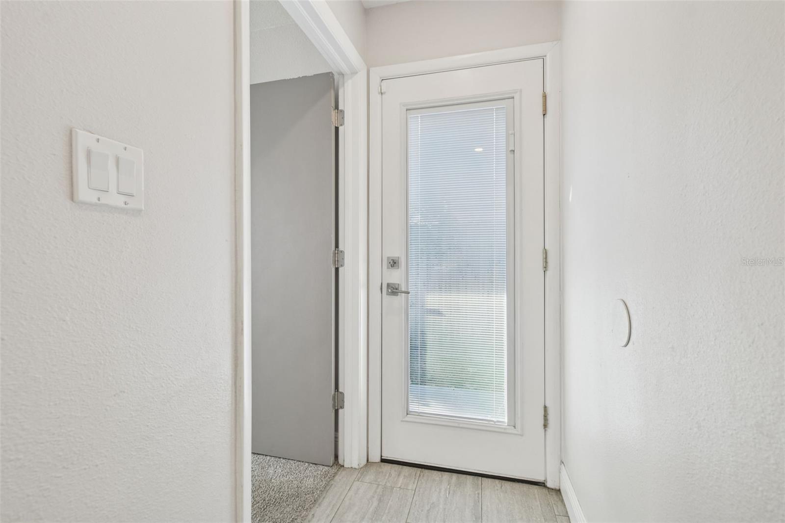 Image 42 of 71 For 1207 Crawford Street