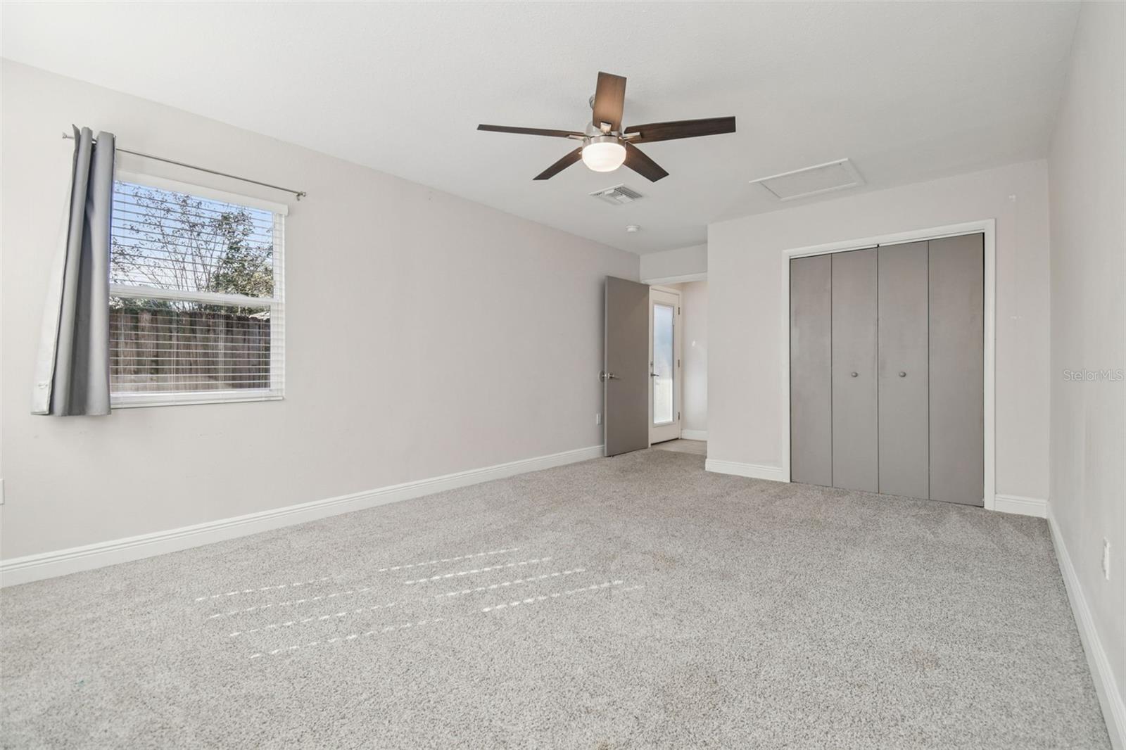 Image 44 of 71 For 1207 Crawford Street